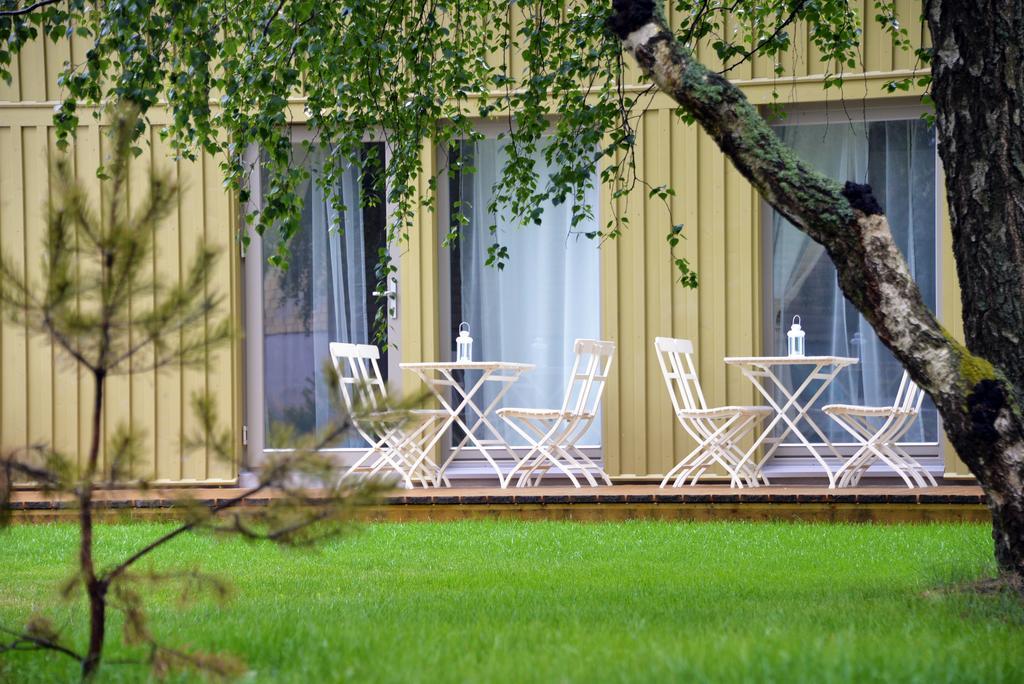 Karkse Appartement Pervalka Buitenkant foto